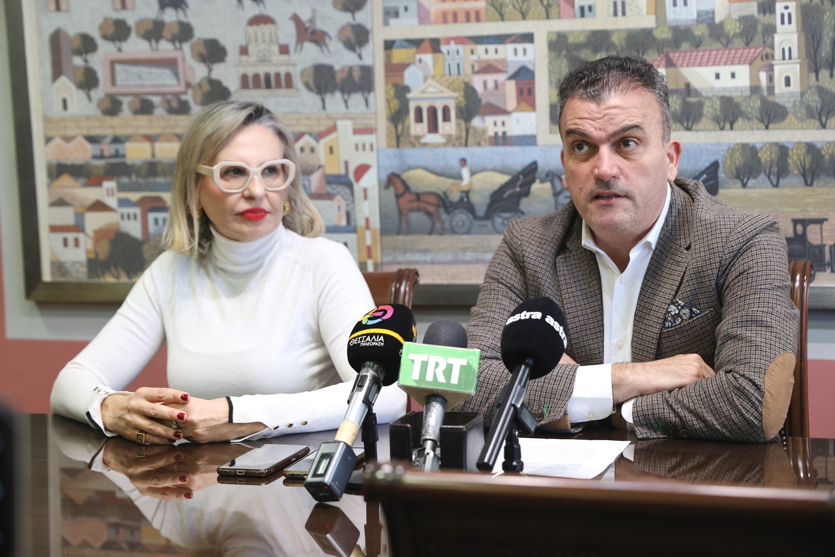 Εκατοντάδες Άι Βασίληδες με μήνυμα αλληλεγγύης